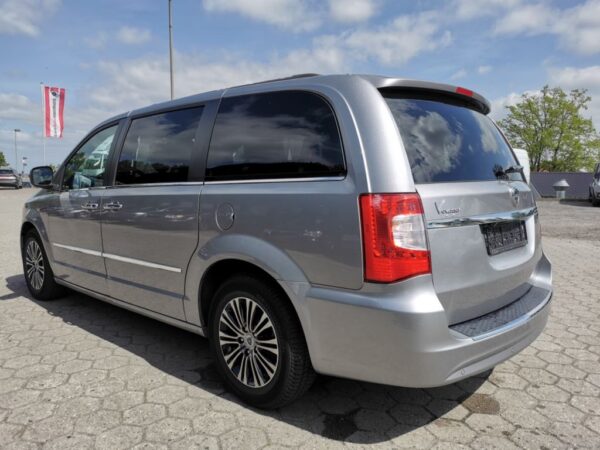 Lancia Voyager S 2.8 CRD 7 Sitze 2xDVD TÜV Neu+Garantie – Bild 5