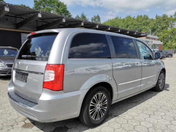 Lancia Voyager S 2.8 CRD 7 Sitze 2xDVD TÜV Neu+Garantie – Bild 6