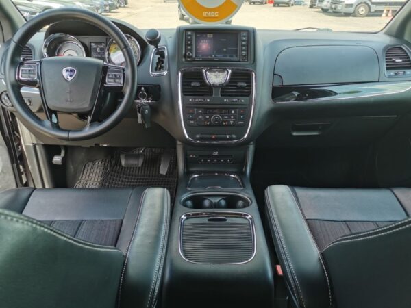 Lancia Voyager S 2.8 CRD 7 Sitze 2xDVD TÜV Neu+Garantie – Bild 7