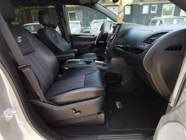 Lancia Voyager S 2.8 CRD 7 Sitze 2xDVD TÜV Neu+Garantie – Bild 10