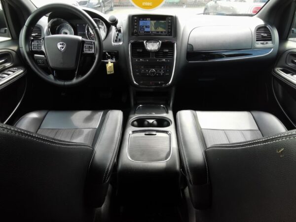Lancia Voyager S 2.8 CRD 7 Sitze Navi TÜV Neu+Garantie – Bild 7