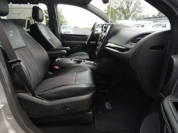 Lancia Voyager S 2.8 CRD 7 Sitze Navi TÜV Neu+Garantie – Bild 10