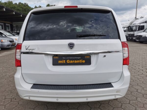 Lancia Voyager S 2.8 CRD 7 Sitze Navi TÜV Neu+Garantie – Bild 8