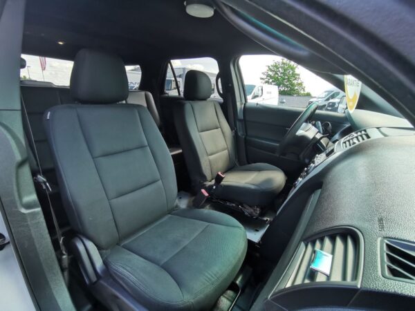 Ford Explorer 3.7 V6 AWD Police Interceptor – Bild 9