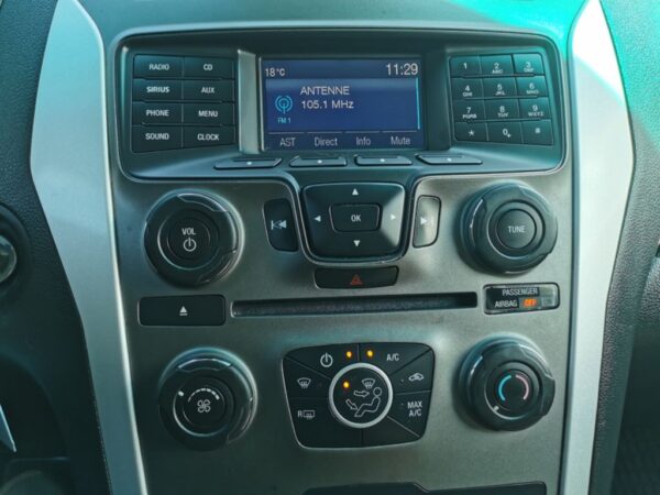 Ford Explorer 3.7 V6 AWD Police Interceptor – Bild 15