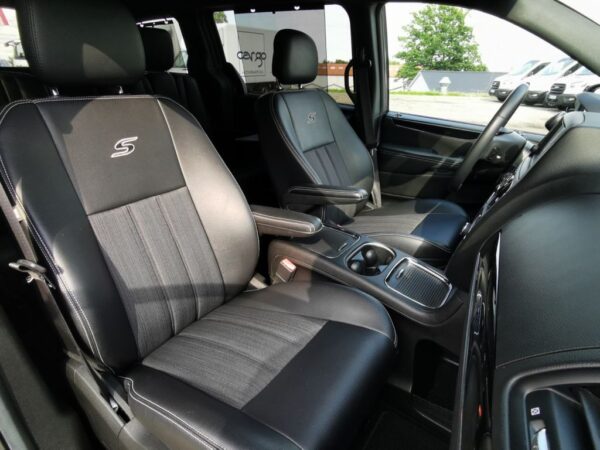 Lancia Voyager S 2.8 CRD 7 Sitze Navi TÜV Neu+Garantie – Bild 9