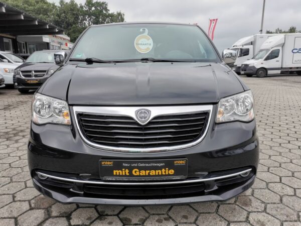 Lancia Voyager S 2.8 CRD Navi TÜV Neu+Garantie – Bild 4