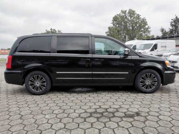 Lancia Voyager S 2.8 CRD Navi TÜV Neu+Garantie – Bild 9