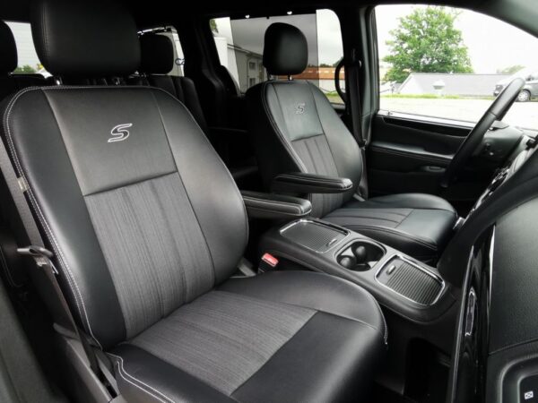Lancia Voyager S 2.8 CRD Navi TÜV Neu+Garantie – Bild 11