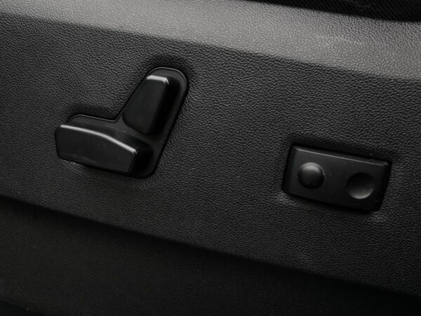 Lancia Voyager S 2.8 CRD 7 Sitzer Navi TÜV Neu+Garantie – Bild 18