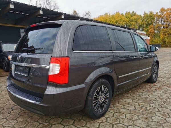 Lancia Voyager S 2.8 CRD 7 Sitze Navi TÜV Neu+Garantie – Bild 6