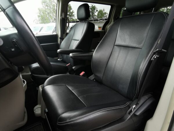 Lancia Voyager 2.8 CRD 7 Sitze TÜV Neu+Garantie – Bild 12